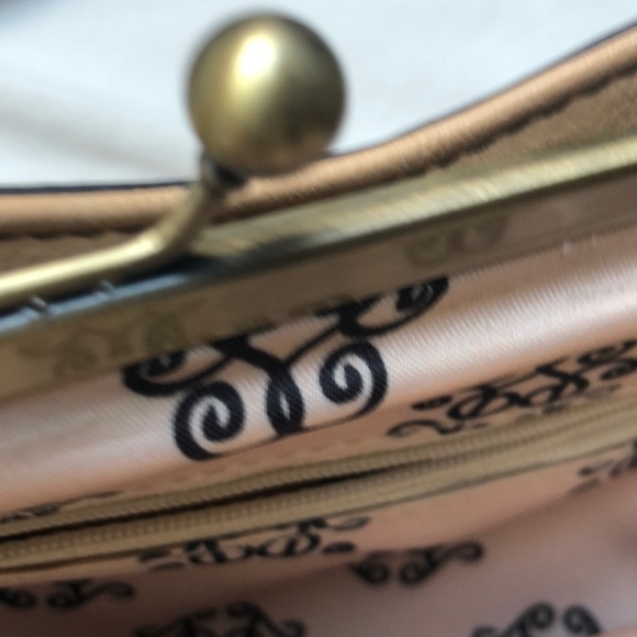 Crossbody Bag - Picture 4 of 5